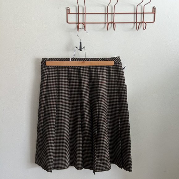 Sunday Best Multi-colored Pleated wrap skirt - Picture 2 of 4